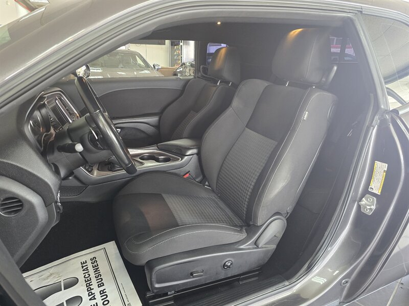 2021 Dodge Challenger R/T 2DR COUPE/V8 - Photo 9 - Hamilton, OH 45015