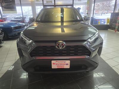 2022 Toyota RAV4 XLE 4DR SUV AWD   - Photo 8 - Hamilton, OH 45015