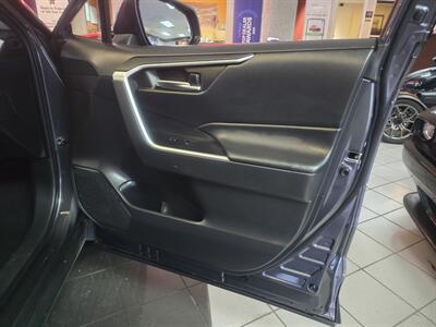 2022 Toyota RAV4 XLE 4DR SUV AWD   - Photo 15 - Hamilton, OH 45015