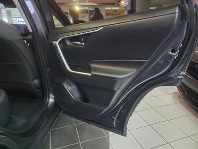 2022 Toyota RAV4 XLE 4DR SUV AWD   - Photo 18 - Hamilton, OH 45015