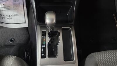 2015 Toyota Tacoma V6   - Photo 18 - Hamilton, OH 45015
