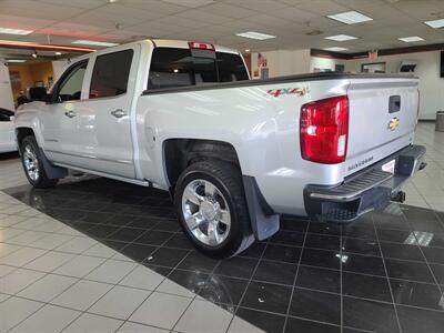 2017 Chevrolet Silverado 1500 LTZ CREW CAB 4X4   - Photo 7 - Hamilton, OH 45015