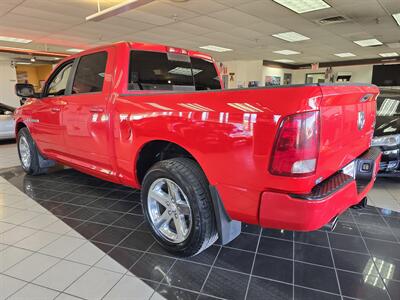 2010 Dodge Ram 1500 SLT CREW CAB4X4 HEMI   - Photo 5 - Hamilton, OH 45015