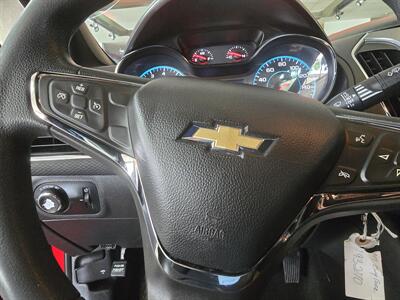 2017 Chevrolet Cruze LT Auto 4DR SEDAN   - Photo 18 - Hamilton, OH 45015
