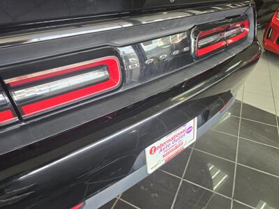 2018 Dodge Challenger SXT 2DR COUPE   - Photo 21 - Hamilton, OH 45015