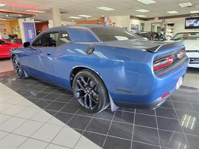 2021 Dodge Challenger R/T 2DR COUPE   - Photo 6 - Hamilton, OH 45015