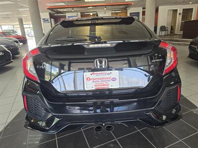 2018 Honda Civic Sport 4DR HATCHBACK CVT   - Photo 5 - Hamilton, OH 45015
