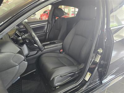 2018 Honda Civic Sport 4DR HATCHBACK CVT   - Photo 9 - Hamilton, OH 45015