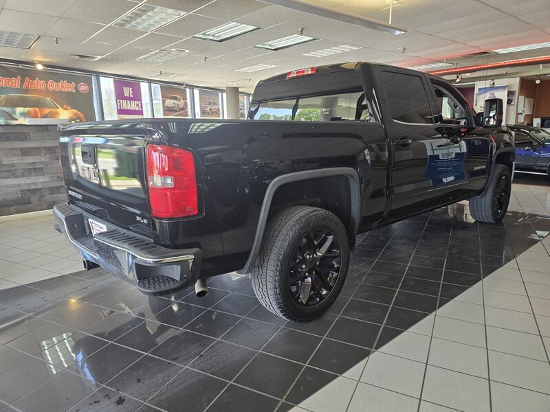 2017 GMC Sierra 1500 SLE-CREW CAB - Photo 4 - Hamilton, OH 45015