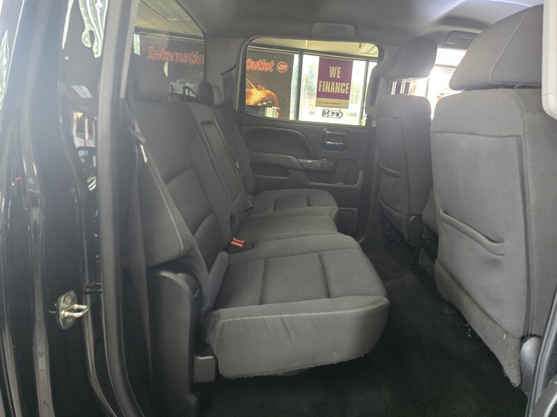 2017 GMC Sierra 1500 SLE-CREW CAB - Photo 16 - Hamilton, OH 45015
