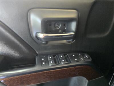 2017 GMC Sierra 1500 SLE-CREW CAB - Photo 17 - Hamilton, OH 45015
