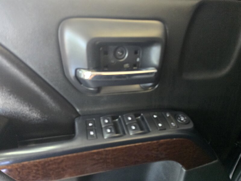 2017 GMC Sierra 1500 SLE-CREW CAB - Photo 17 - Hamilton, OH 45015