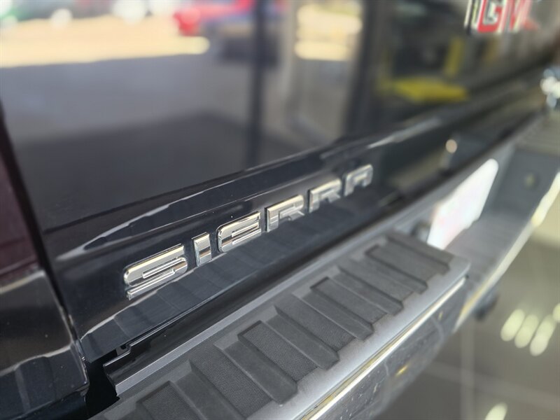 2017 GMC Sierra 1500 SLE-CREW CAB - Photo 34 - Hamilton, OH 45015