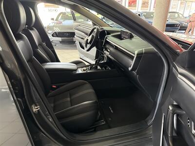 2024 Mazda CX-50 2.5 S Preferred 4DR SUV AWD   - Photo 25 - Hamilton, OH 45015