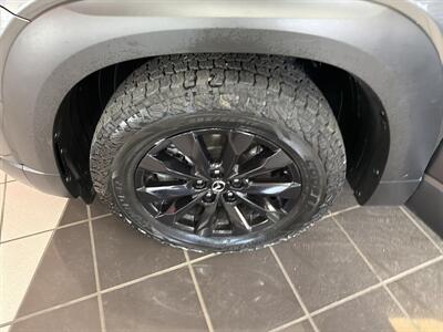 2024 Mazda CX-50 2.5 S Preferred 4DR SUV AWD   - Photo 30 - Hamilton, OH 45015