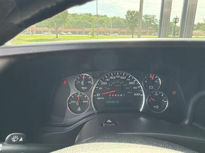 2017 Chevrolet Express 2500 - Photo 12 - Hamilton, OH 45015