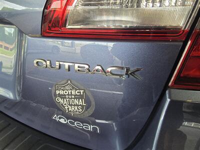 2015 Subaru Outback 2.5i Premium 4DR WAGON AWD   - Photo 32 - Hamilton, OH 45015