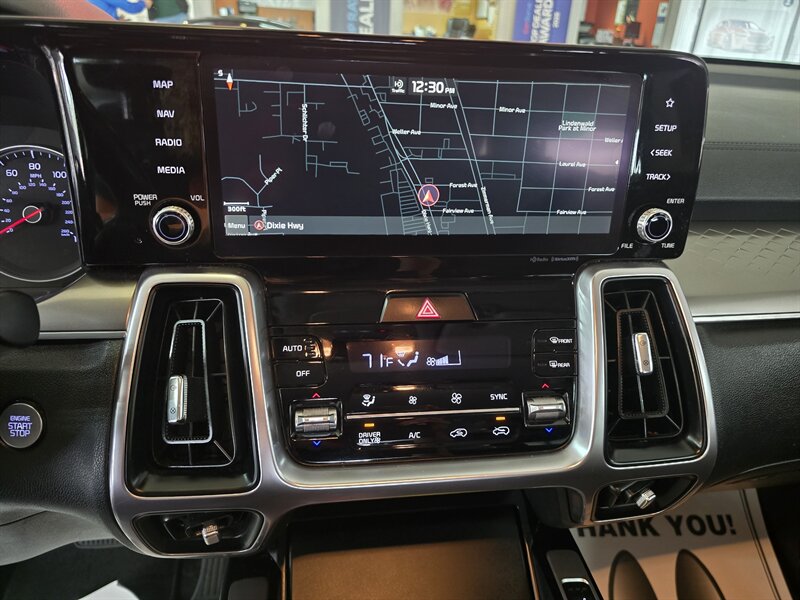 2022 Kia Sorento Hybrid S 4DR SUV AWD - Photo 32 - Hamilton, OH 45015