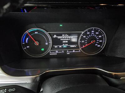 2022 Kia Sorento Hybrid S 4DR SUV AWD - Photo 38 - Hamilton, OH 45015