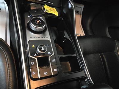 2022 Kia Sorento Hybrid S 4DR SUV AWD - Photo 25 - Hamilton, OH 45015