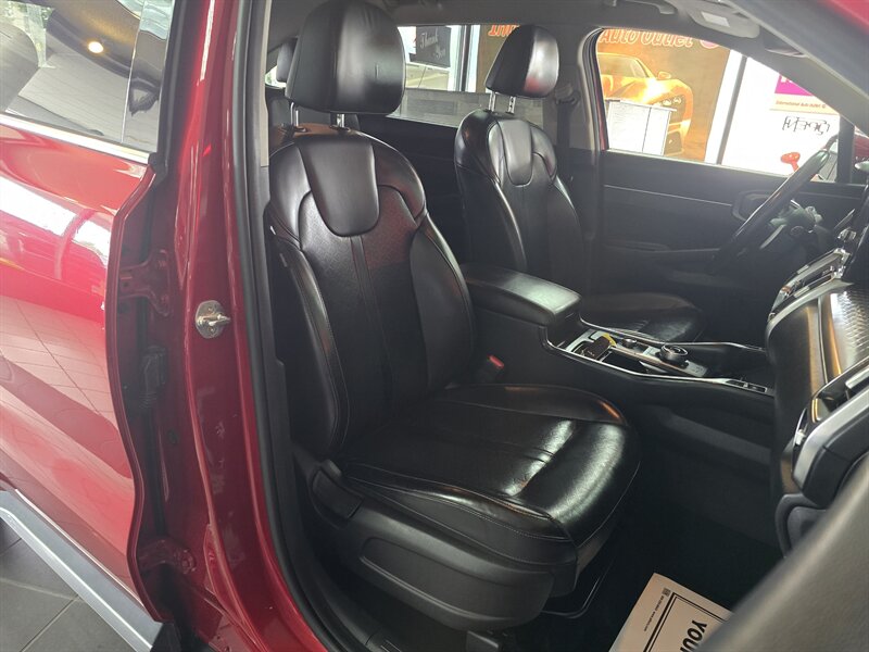 2022 Kia Sorento Hybrid S 4DR SUV AWD - Photo 16 - Hamilton, OH 45015