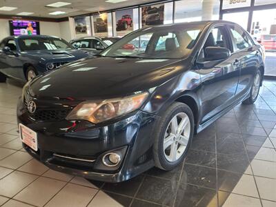 2014 Toyota Camry SE 4DR SEDAN   - Photo 1 - Hamilton, OH 45015