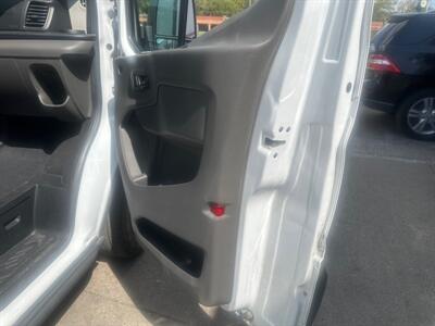 2021 Ford Transit 350 XLT 148 " MEDIUM ROOF PASSENGER VAN   - Photo 9 - Hamilton, OH 45015