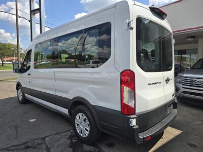 2021 Ford Transit 350 XLT 148 " MEDIUM ROOF PASSENGER VAN   - Photo 5 - Hamilton, OH 45015