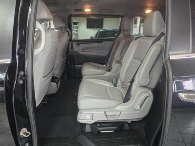 2019 Honda Odyssey EX-L 4DR MINI-VAN - Photo 10 - Hamilton, OH 45015