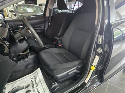 2015 Toyota Prius c Two 4DR HATCHBACK - Photo 9 - Hamilton, OH 45015