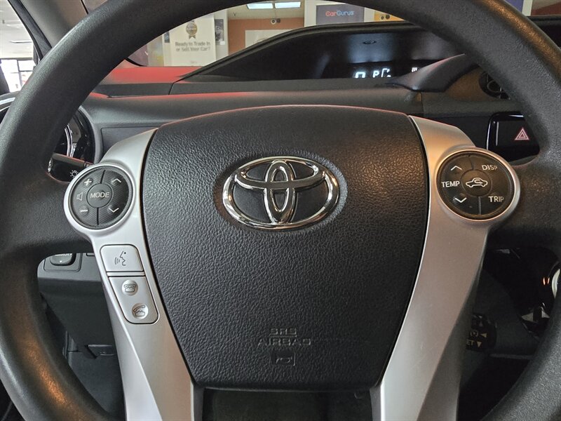 2015 Toyota Prius c Two 4DR HATCHBACK - Photo 24 - Hamilton, OH 45015