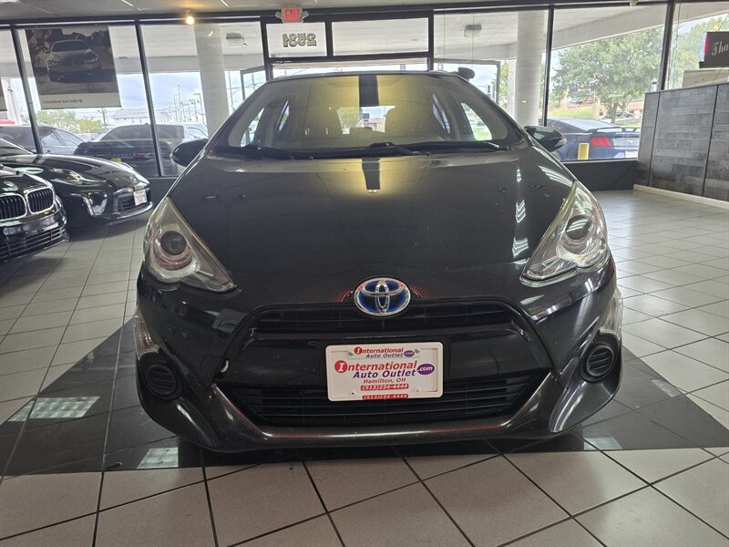 2015 Toyota Prius c Two 4DR HATCHBACK - Photo 2 - Hamilton, OH 45015