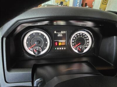 2019 RAM 1500 CLASSIC SLT CREW CAB 4X4/HEMI   - Photo 21 - Hamilton, OH 45015