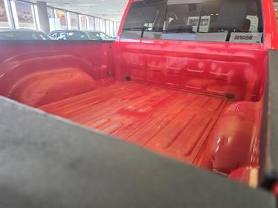 2019 RAM 1500 CLASSIC SLT CREW CAB 4X4/HEMI   - Photo 25 - Hamilton, OH 45015