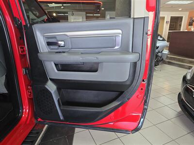 2019 RAM 1500 CLASSIC SLT CREW CAB 4X4/HEMI   - Photo 13 - Hamilton, OH 45015