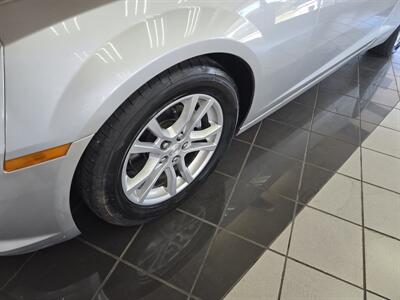 2015 Chevrolet Camaro LT 2DR COUPE w/1LT   - Photo 24 - Hamilton, OH 45015
