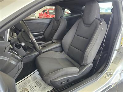 2015 Chevrolet Camaro LT 2DR COUPE w/1LT   - Photo 9 - Hamilton, OH 45015