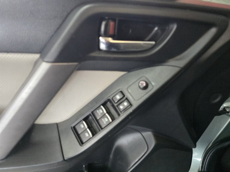 2017 Subaru Forester 2.5i Limited 4DR WAGON AWD - Photo 17 - Hamilton, OH 45015