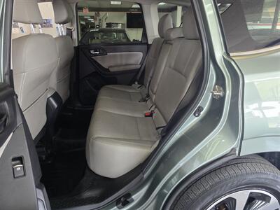 2017 Subaru Forester 2.5i Limited 4DR WAGON AWD - Photo 11 - Hamilton, OH 45015