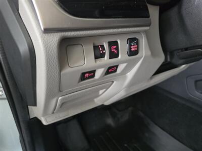 2017 Subaru Forester 2.5i Limited 4DR WAGON AWD - Photo 19 - Hamilton, OH 45015