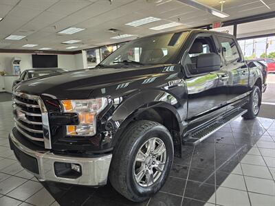 2017 Ford F-150 XLT SUPER CREW 4X4   - Photo 1 - Hamilton, OH 45015