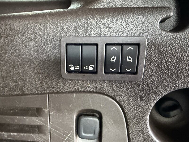 2016 GMC Yukon Denali - Photo 36 - Hamilton, OH 45015
