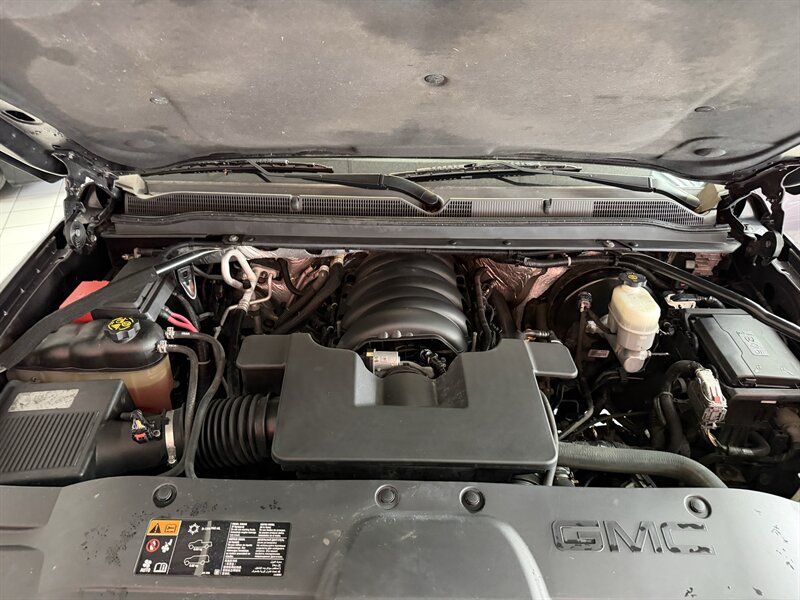 2016 GMC Yukon Denali - Photo 40 - Hamilton, OH 45015