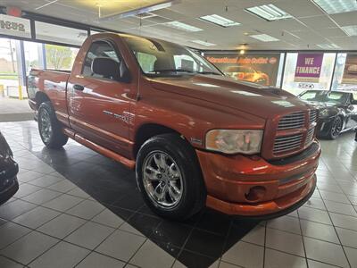 2005 Dodge Ram 1500 SLT   - Photo 3 - Hamilton, OH 45015