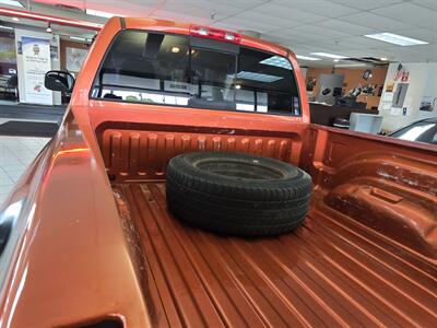 2005 Dodge Ram 1500 SLT   - Photo 21 - Hamilton, OH 45015