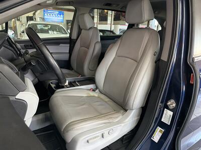 2020 Honda Odyssey EX-L 4DR MINI-VAN   - Photo 10 - Hamilton, OH 45015