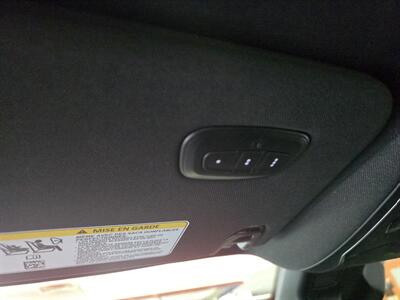 2023 Jeep Wagoneer L Series III 4DR SUV   - Photo 37 - Hamilton, OH 45015