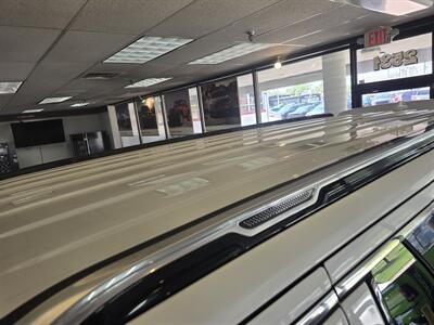 2023 Jeep Wagoneer L Series III 4DR SUV   - Photo 42 - Hamilton, OH 45015