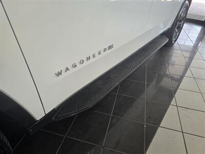 2023 Jeep Wagoneer L Series III 4DR SUV   - Photo 43 - Hamilton, OH 45015