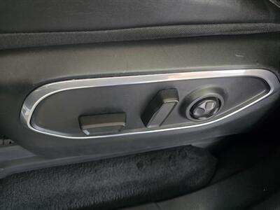 2023 Jeep Wagoneer L Series III 4DR SUV   - Photo 25 - Hamilton, OH 45015